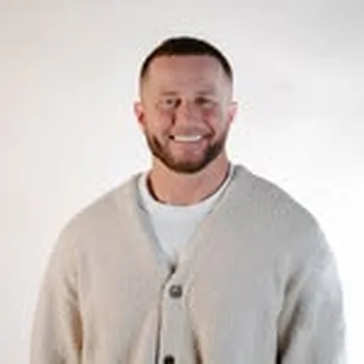 @dustinbates profile image