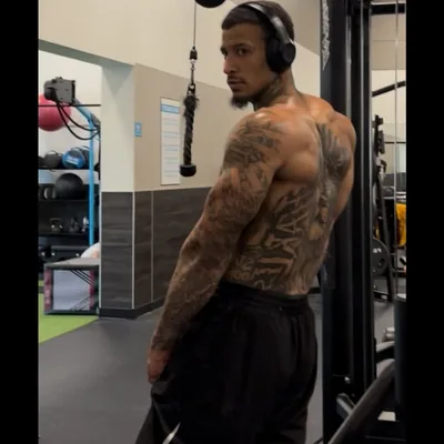 @dwill.fitness profile image