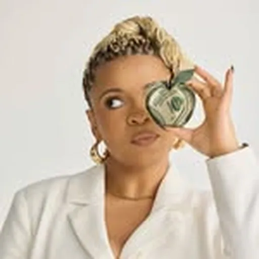 @e_jordanthomas profile image