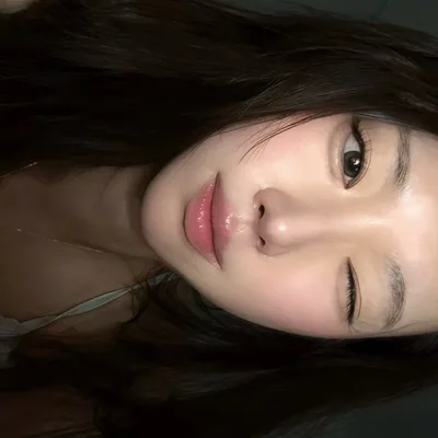 @eeeeesshin profile image