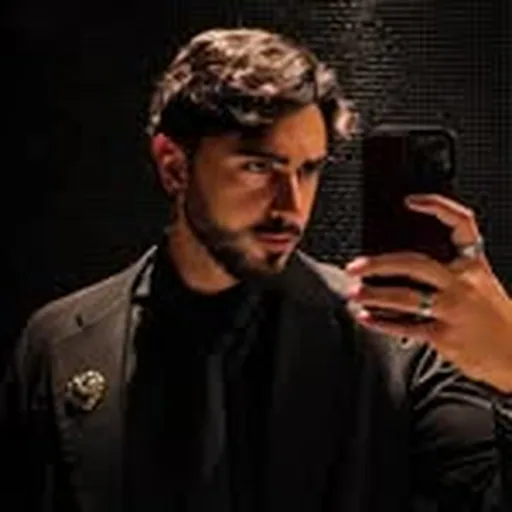 @efmakemymakeup profile image