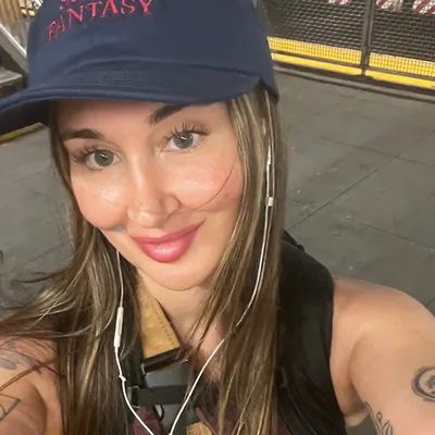 @elainakarras_ profile image