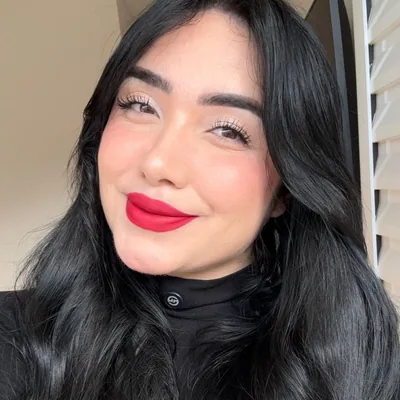 @elaynepadilha_ profile image