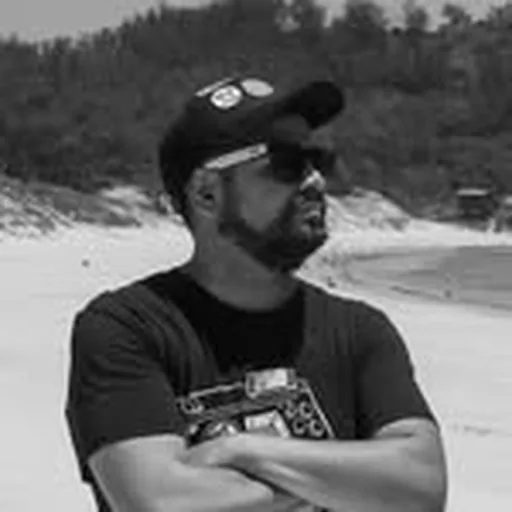 @elbuga profile image