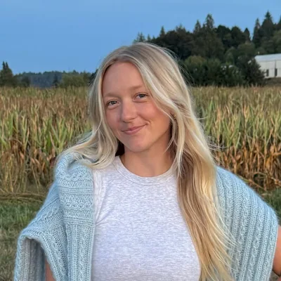 @elegnarlyknits profile image