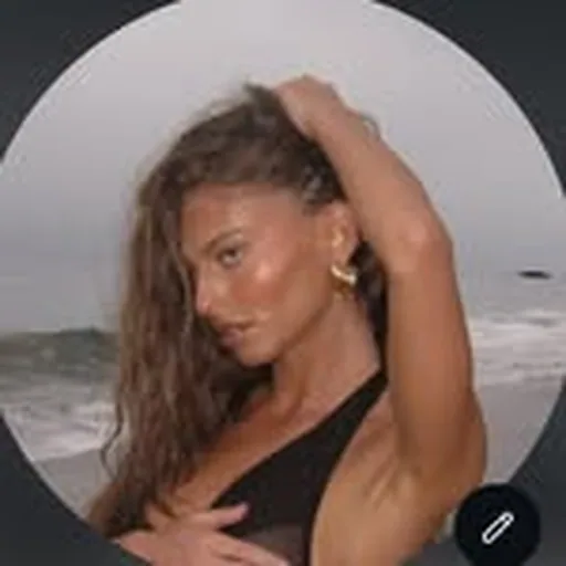 @elianajones profile image