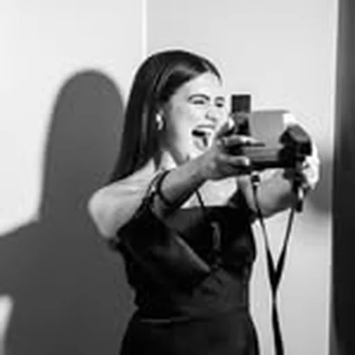 @ellabright__ profile image