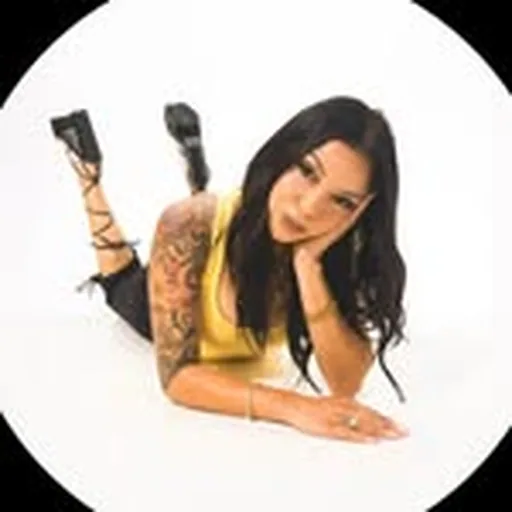 @ellamusika profile image