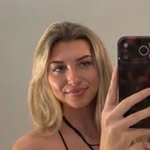 @ellavanss profile image
