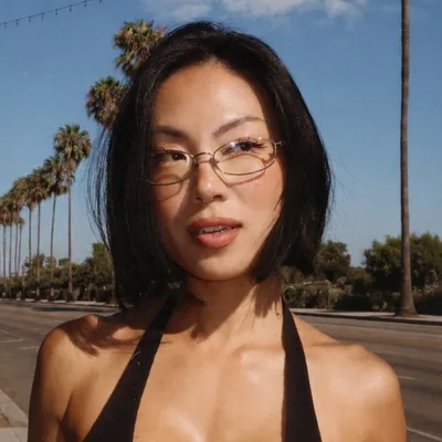 @ellenvlora profile image