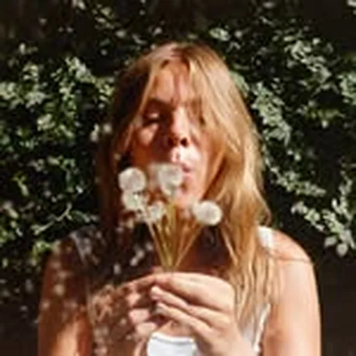 @elllieirwin profile image