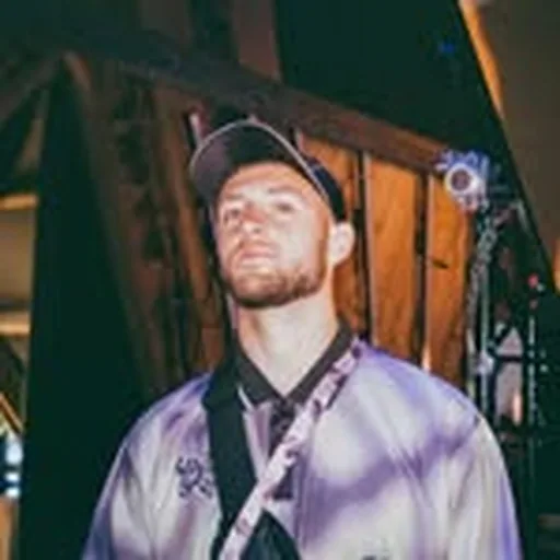 @eloquinuk profile image