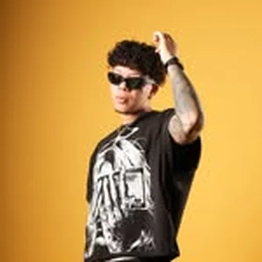 @elrm_baby profile image