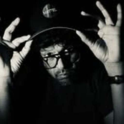@elvinestela profile image