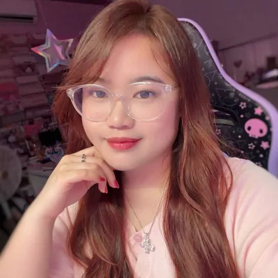 @elyxirine profile image