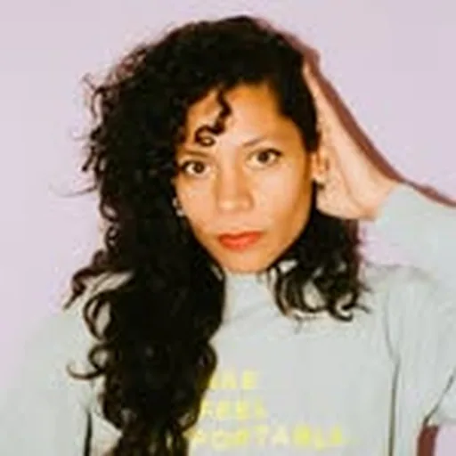@emiliazenzile profile image