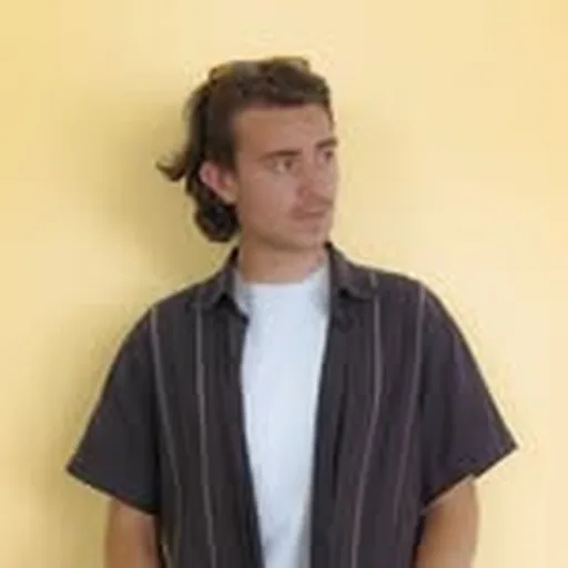 @emiolocco profile image