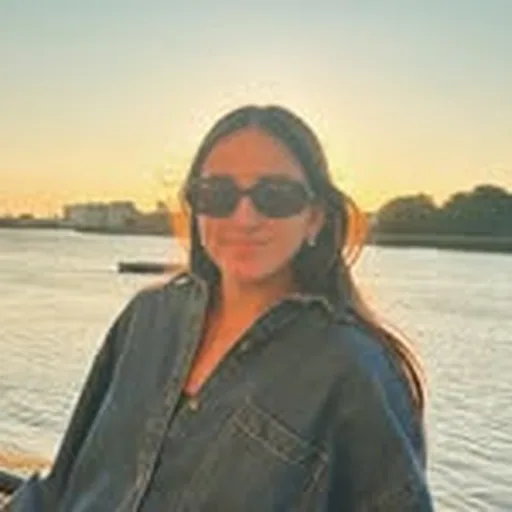 @emk_evans profile image