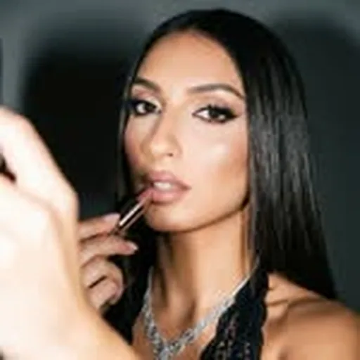 @emma__berisha profile image