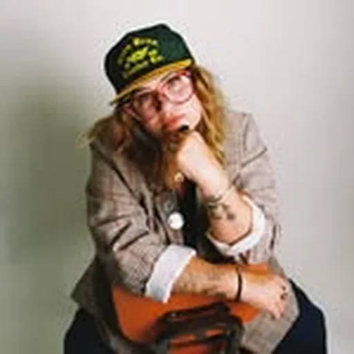 @emtingley profile image