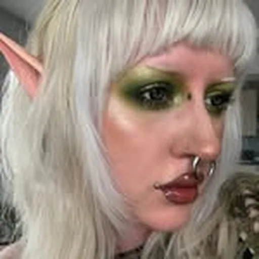 @emzfae profile image