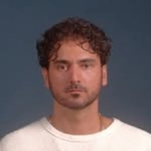 @erfanpaydar profile image