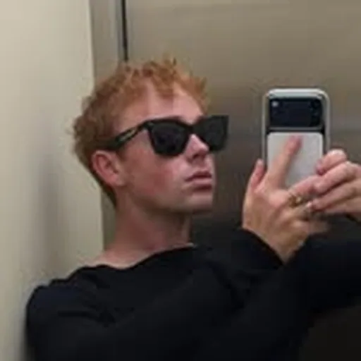 @erik profile image
