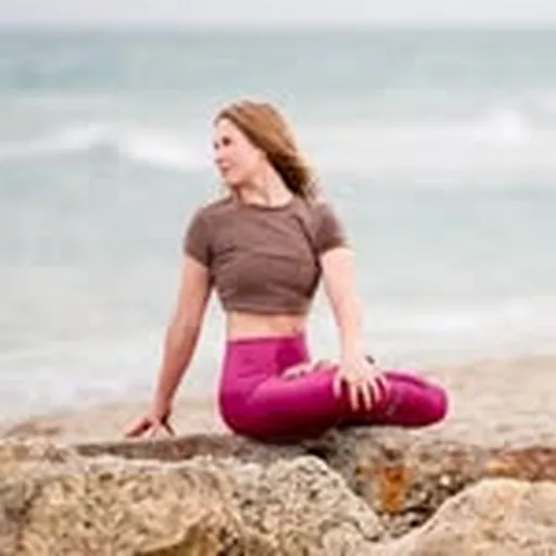 @erika_yoga_and_unicorns profile image