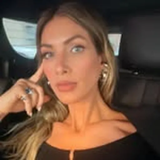 @erindanalichy profile image