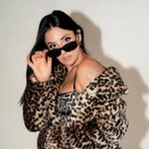 @erinmayhenry profile image