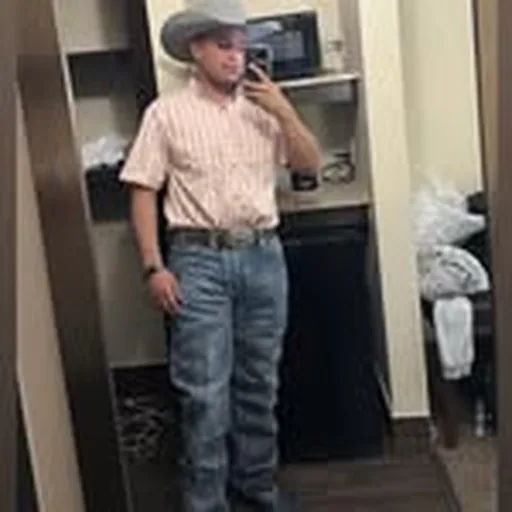@esparza_javierr profile image