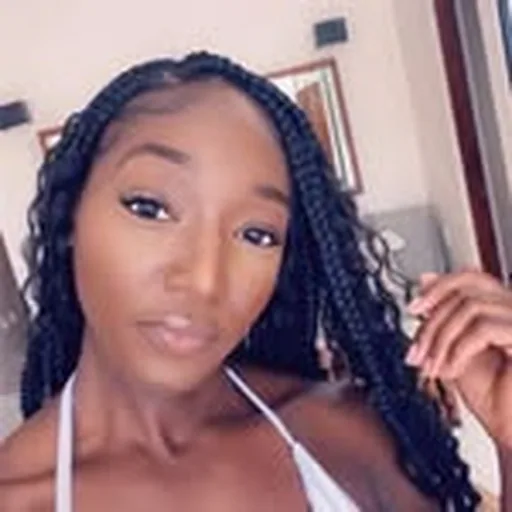 @essiebtravelin profile image