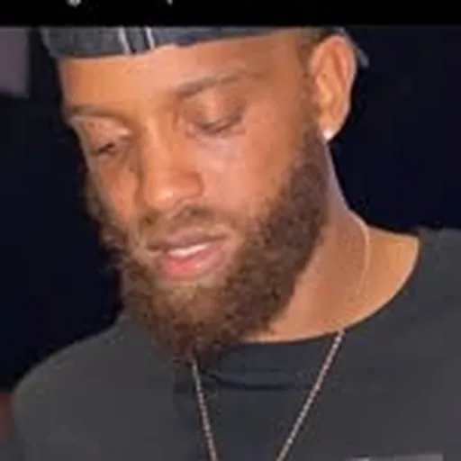 @est.gee profile image