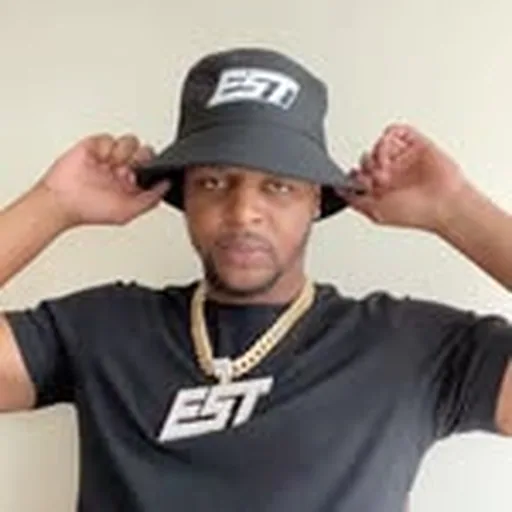 @est_ceo_ez profile image