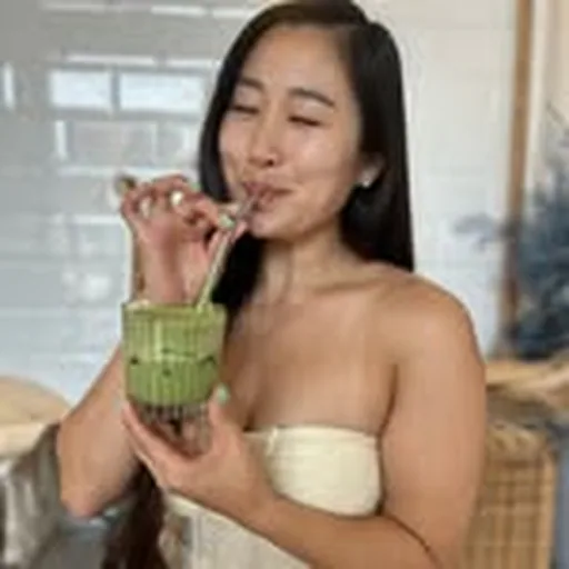 @esthereatsla profile image