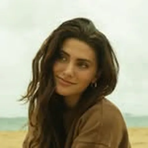 @estherscanon profile image