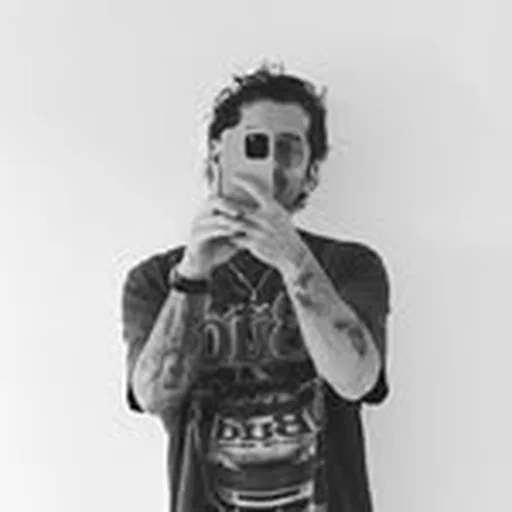 @evancline_ profile image