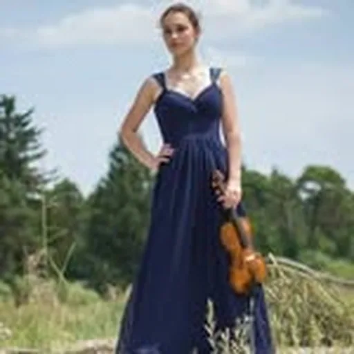 @evazavaro profile image