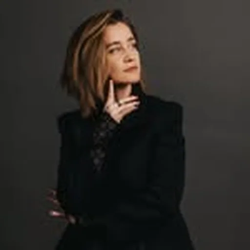 @evebarlow profile image