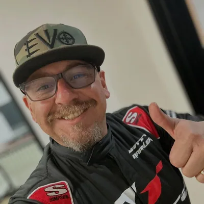 @evoshoppics profile image