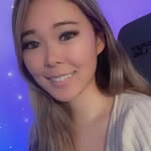 @extra.emily profile image