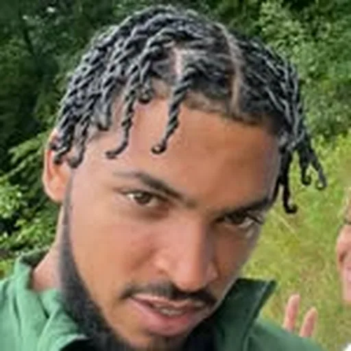 @eyez_uk profile image