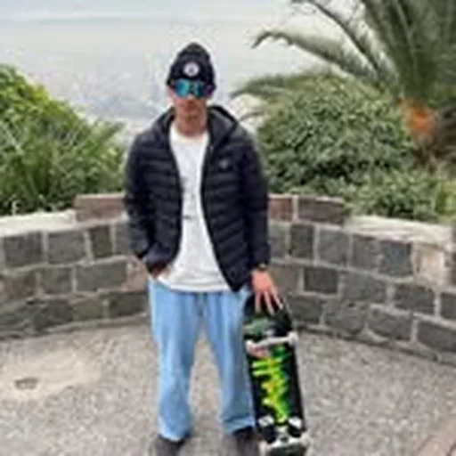 @eze_skt profile image