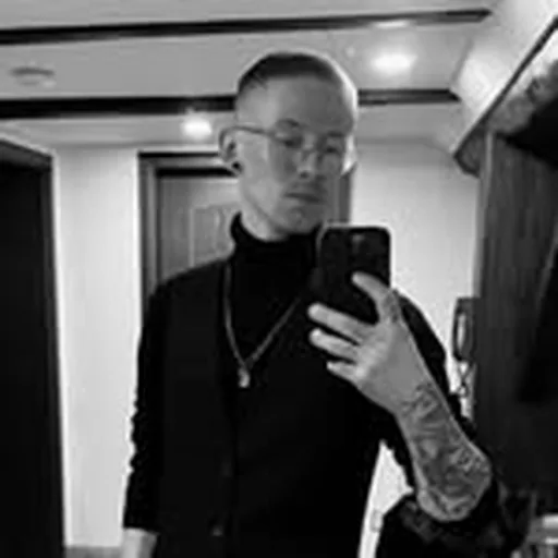 @fabi_holyhall profile image