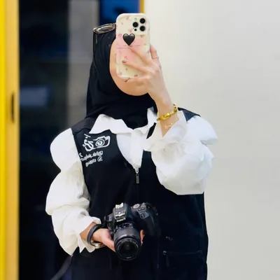 @farah_photographer2 profile image