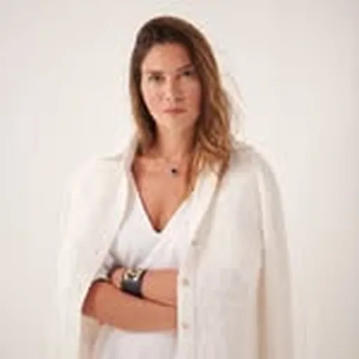 @farahland profile image