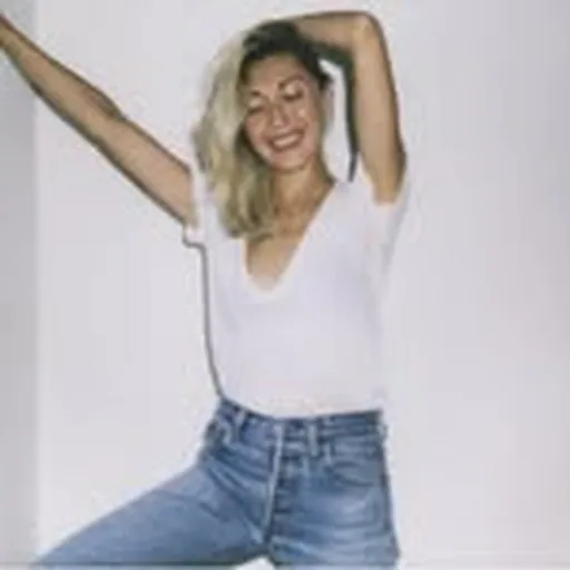 @farahomidi profile image