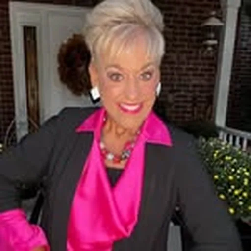 @fashiontrendsandfriends profile image