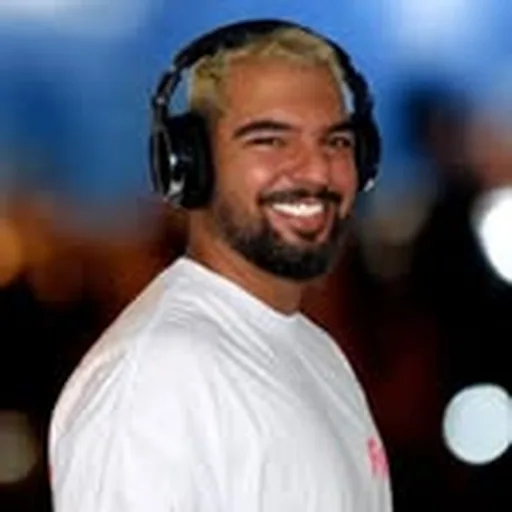 @feeli.dj profile image