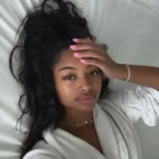 @fendi.liyahhh profile image